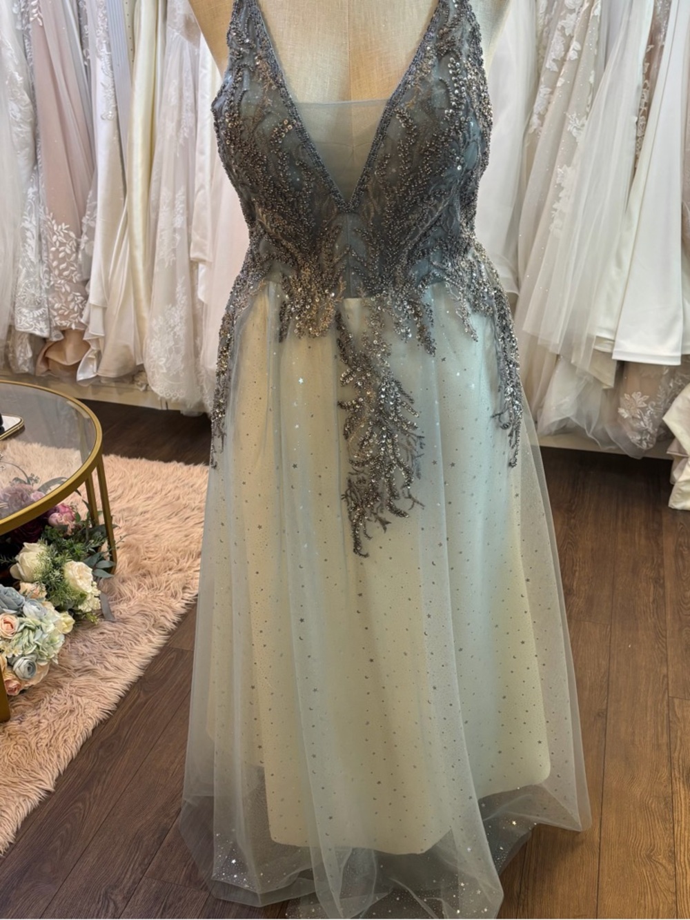 Embellished V-Neck Tulle Evening Gown in Silver Gray
